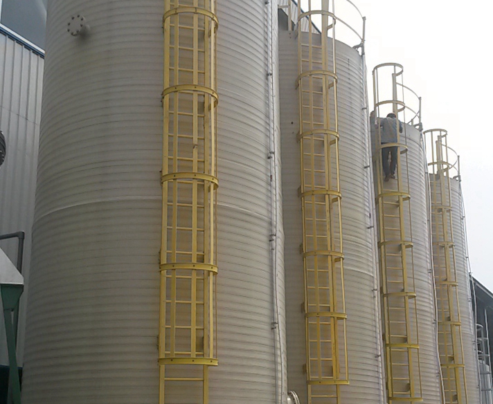 新安化工選用新安江PPH儲(chǔ)罐、磁力泵